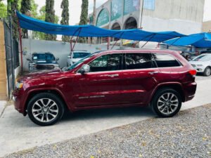 Jeep Grand Cherokee 2017 (780367)