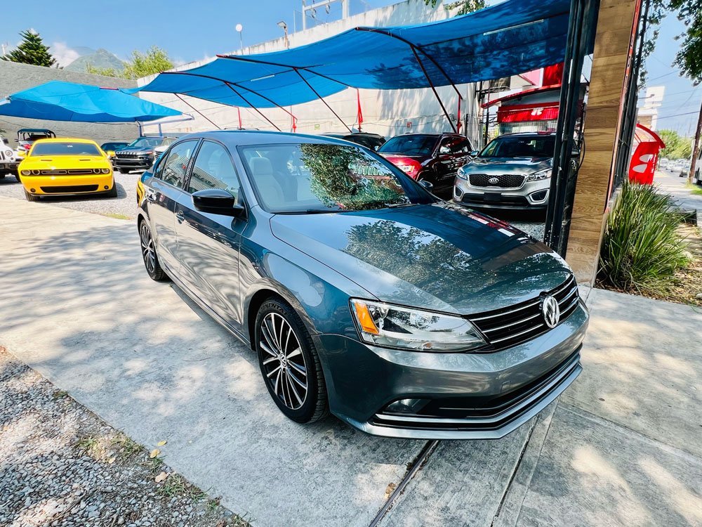Volkswagen Jetta Sport 2016 (268493)