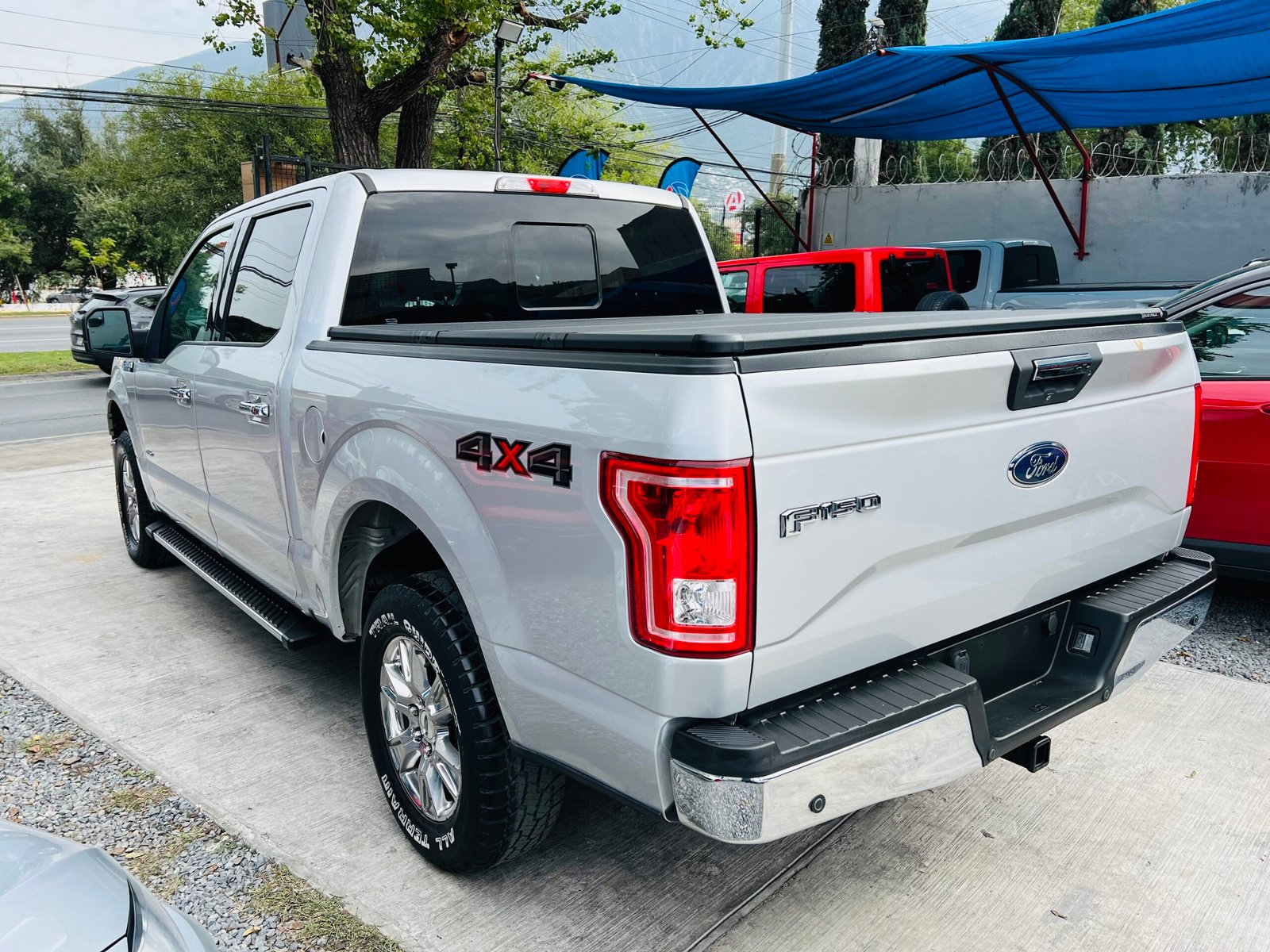 Ford F150 2017 Plata (D49384)