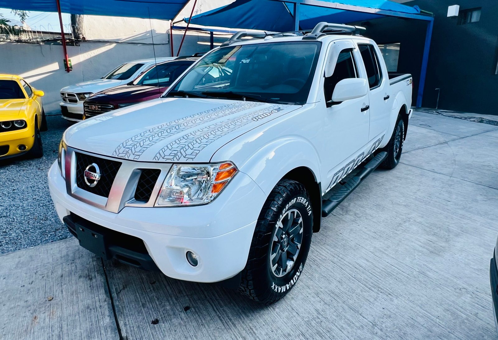 Nissan Frontier PRO-4X 2018 (763120)