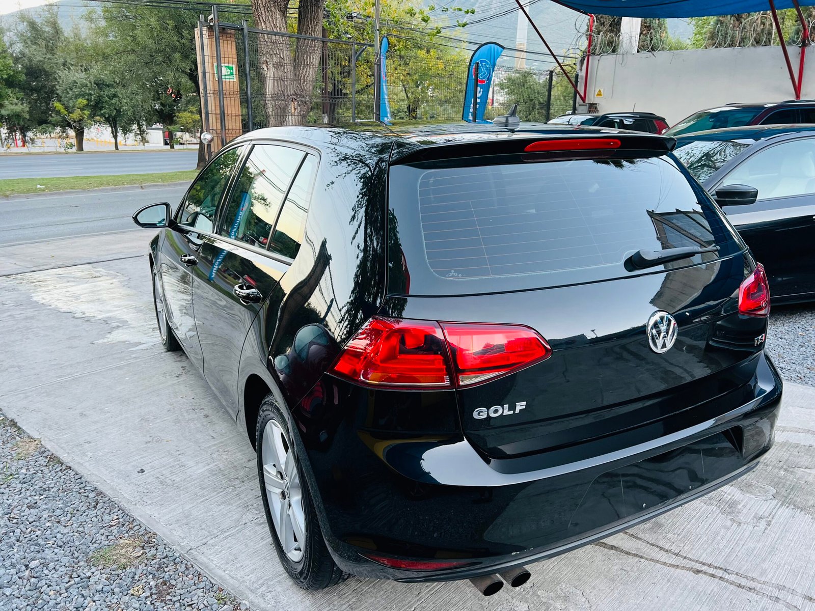 Volkswagen Golf 2017 (019458)