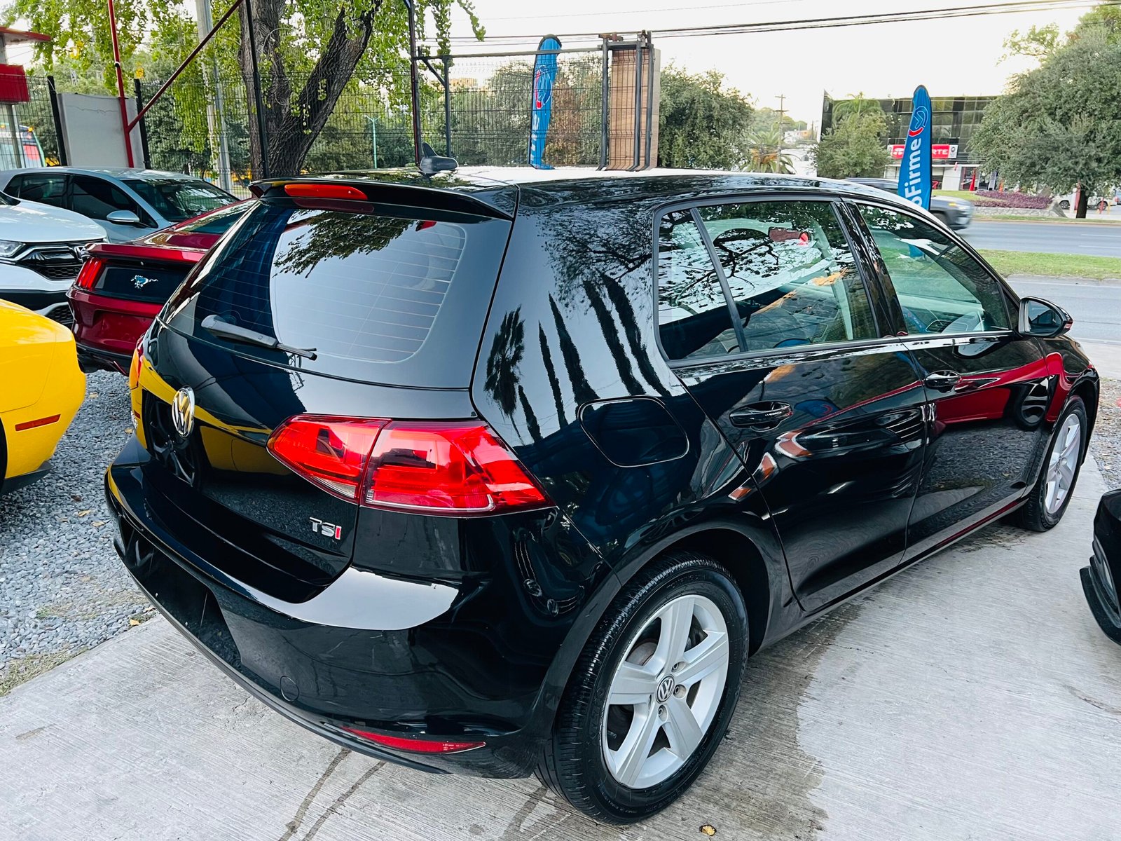 Volkswagen Golf 2017 (019458)