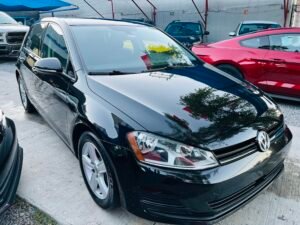Volkswagen Golf 2017 (019458)