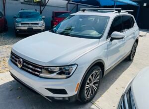 Volkswagen Tiguan SEL 2018 (094288)