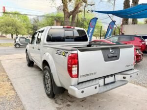 Nissan Frontier PRO 4X 2018 Plata (717024)