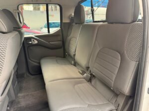Nissan Frontier PRO 4X 2018 Plata (717024)
