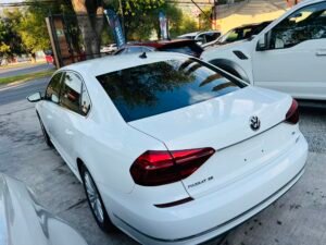 VW Passat SE 2017 (038111)