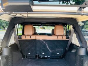 Jeep Wrangler JK Unlimited Sahara  (809301)